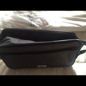 Thirty-One 24/7 case in Charcoal Crosshatch